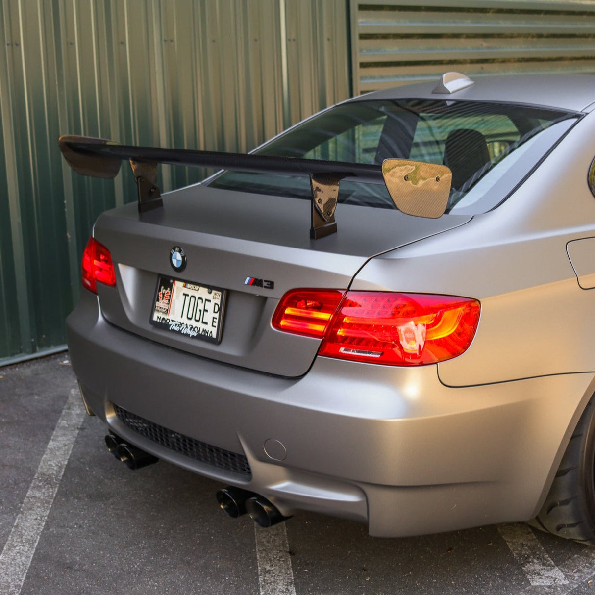 RM GT4 MK2 WING V2(Autoclaved Pre-Preg Dry Carbon Construction)